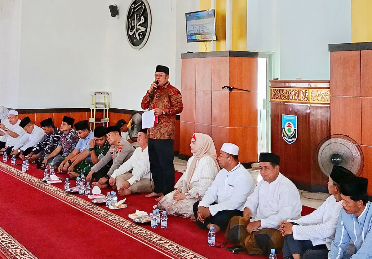 Haru dan Khidmat, Bupati Riza Lepas 120 Jemaah Haji Bangka Selatan Menuju Tanah Suci